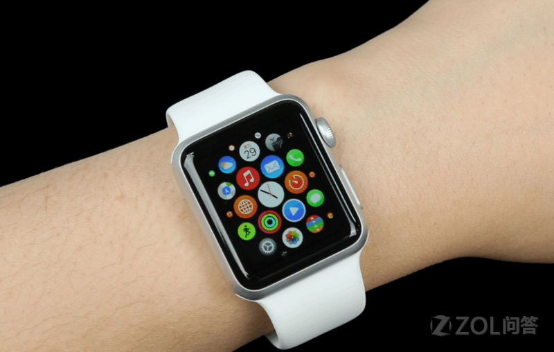 苹果出新的apple watch了么?